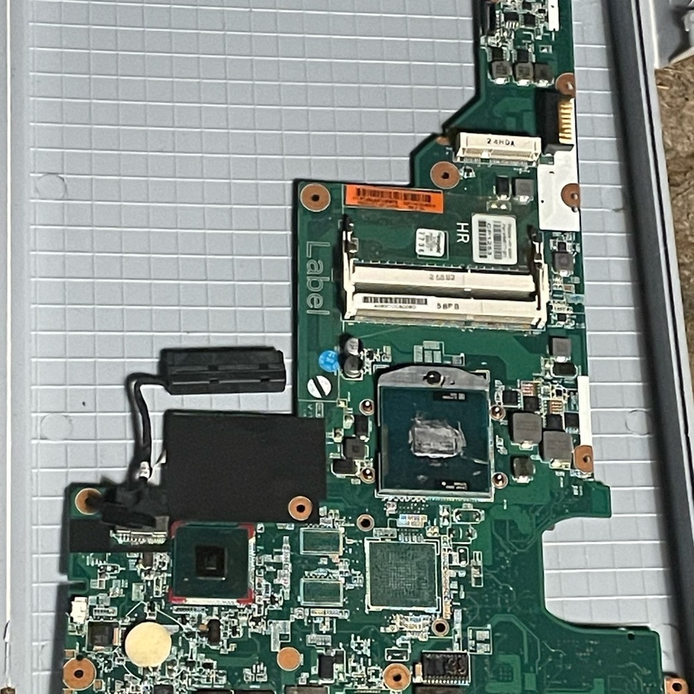 HP CQxx series laptop motherboard with CPU